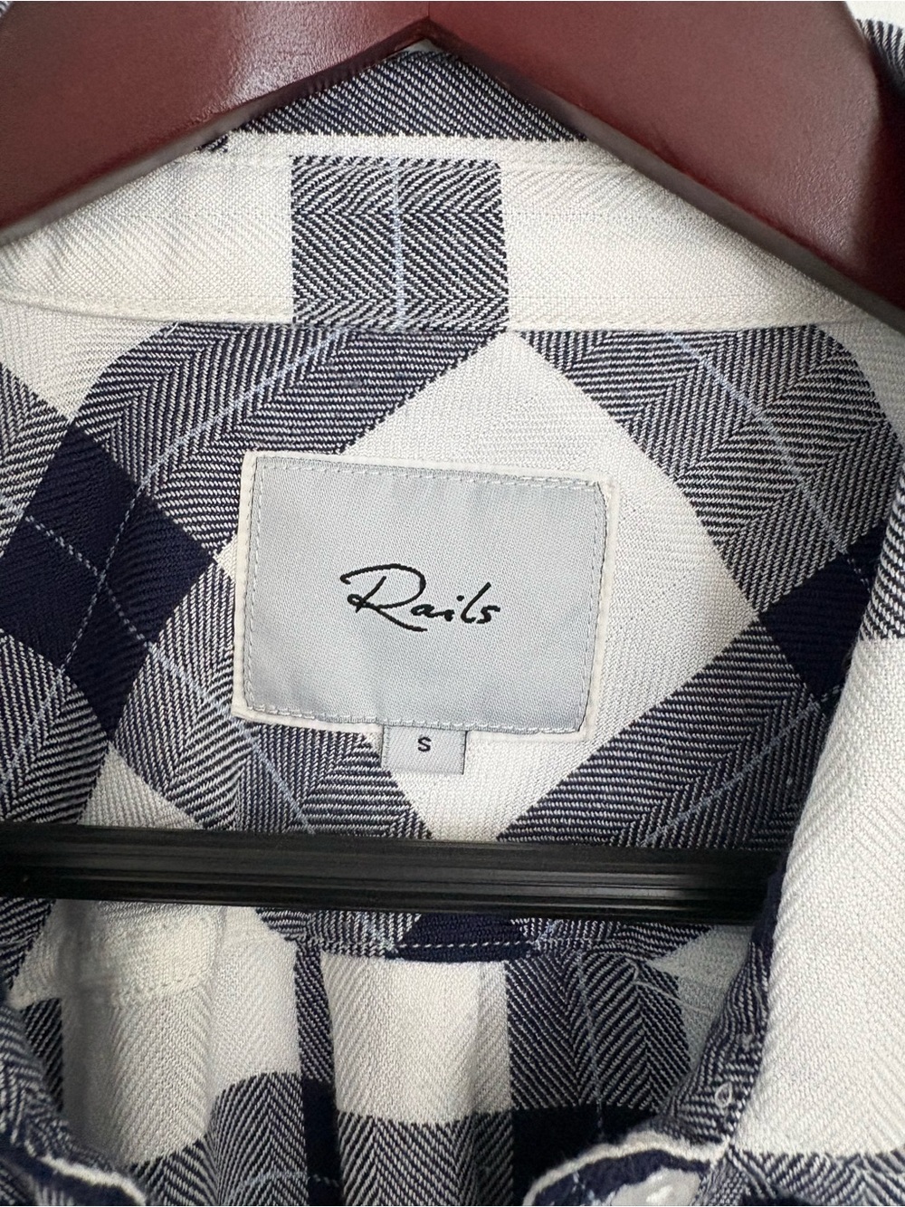 Rails soft button down shirt - Picture 3 of 4